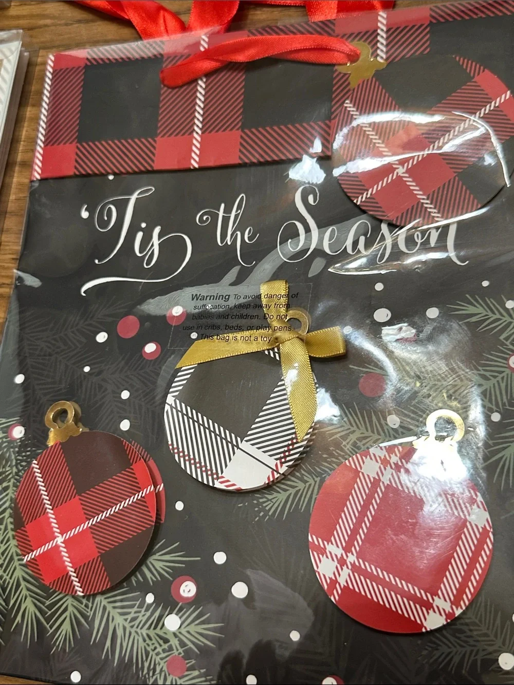 Anna Griffin Holiday Gift Bag & Tags Bundle - Red, Gold, White